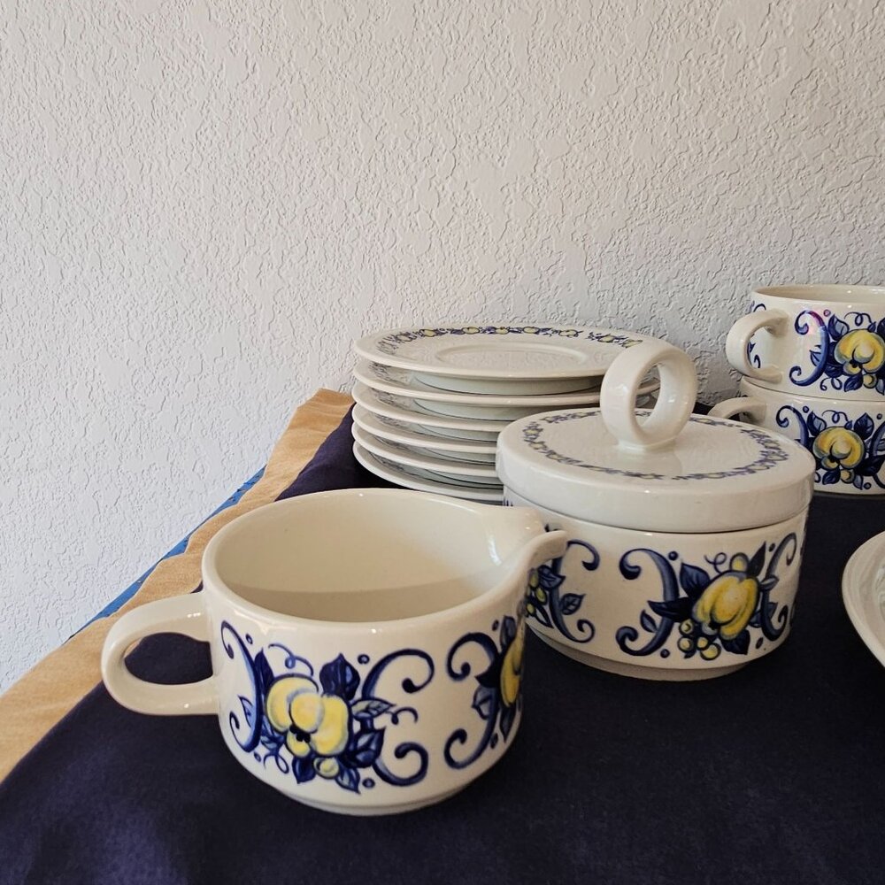 Vintage Cadiz Villeroy and Boch Tea Set/Coffee Service (Serves 6) - Picture 4 of 7